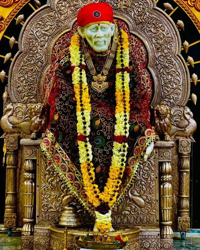 Best Shirdi Sai Baba Images in HD with Quotes Collection 2023 3