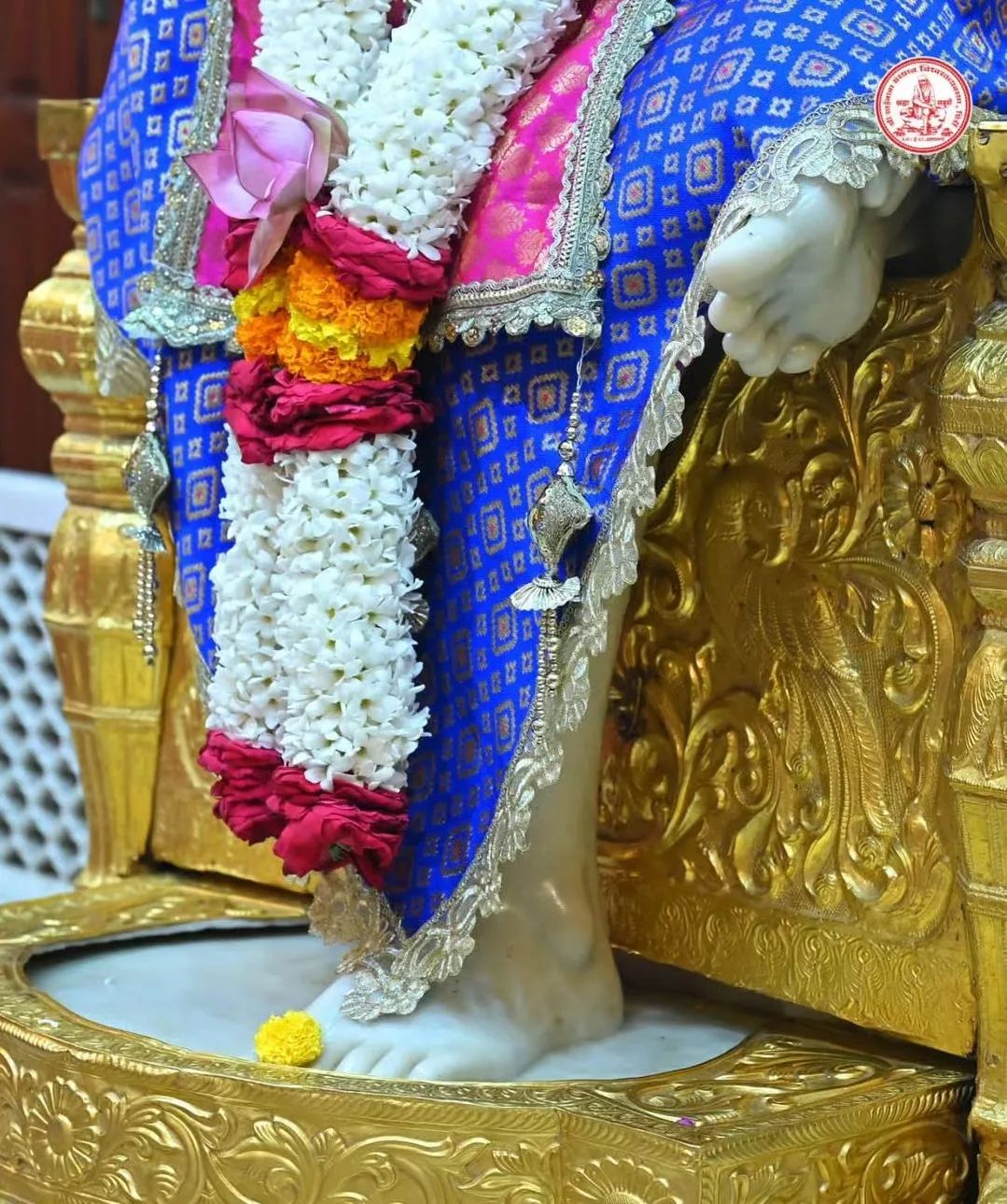 Best Shirdi Sai Baba Images in HD with Quotes Collection 2023 7